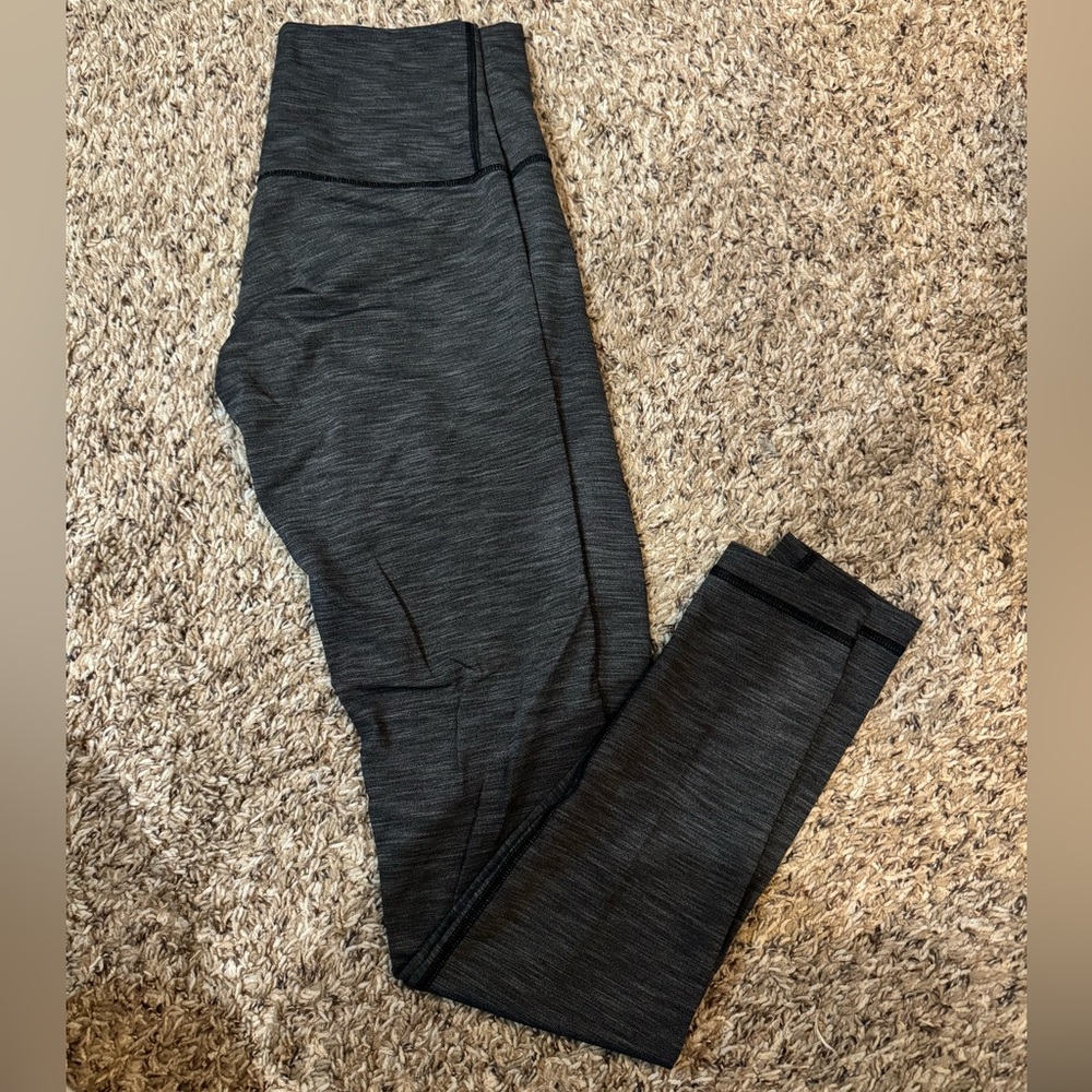 LuLu Lemon Leggings - Gray Stripes
